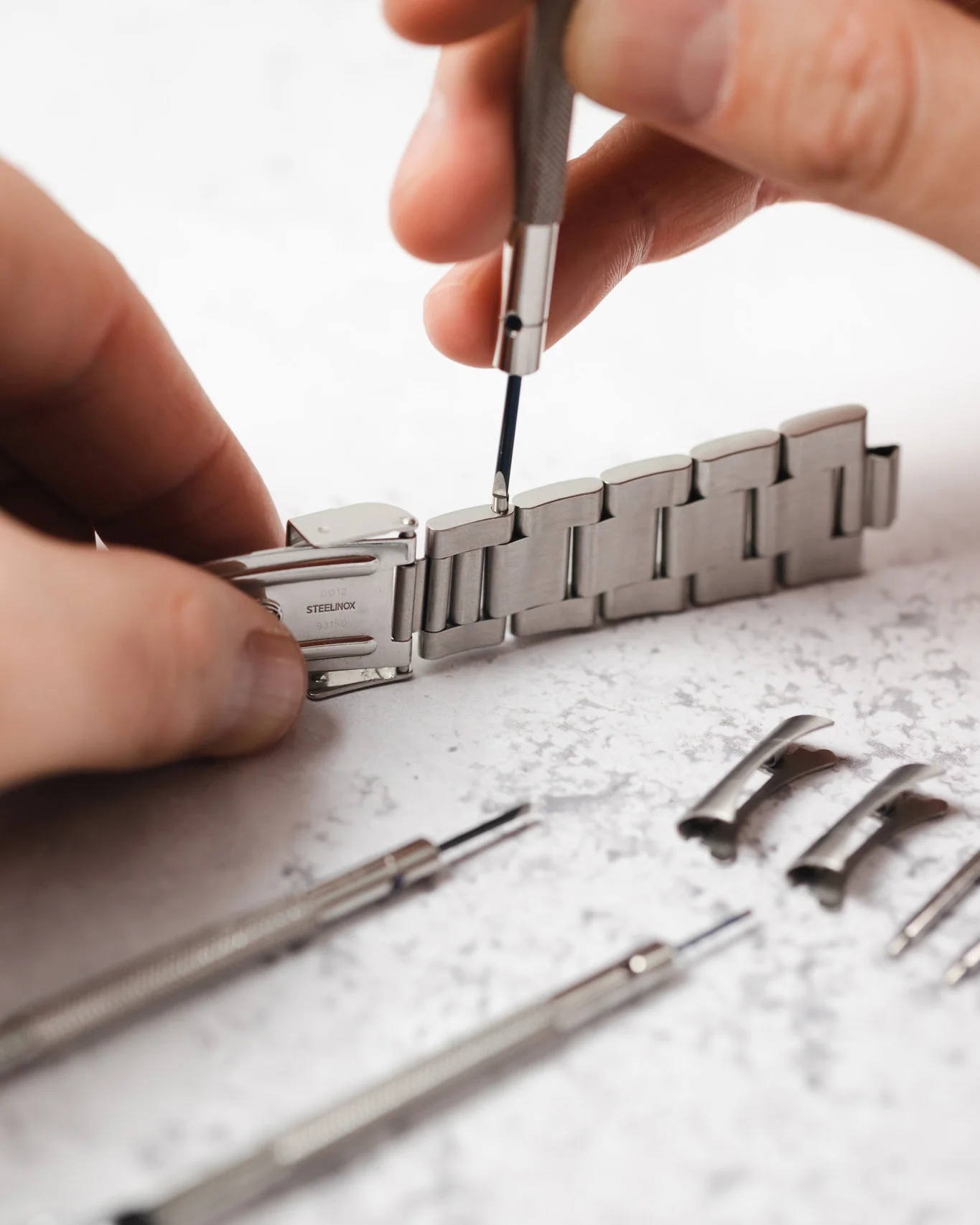 BECO TECHNIC BasicPlus Watch Screwdriver with Spare Tips - Image 3