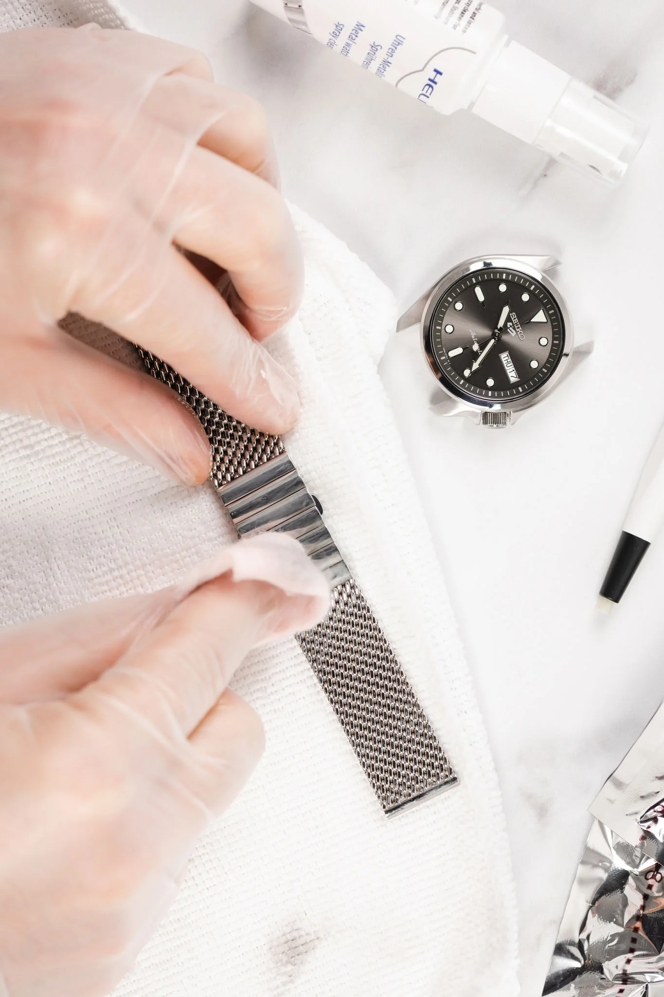 CAPE CODĀ® Watch Polishing and Buffing Cloth Pack - Image 4