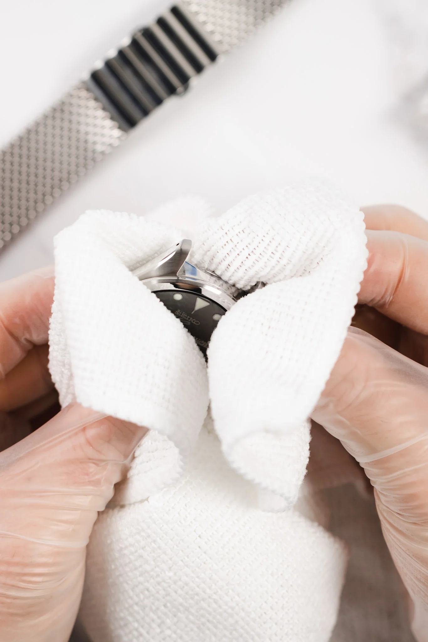 CAPE CODĀ® Watch Polishing and Buffing Cloth Pack - Image 7