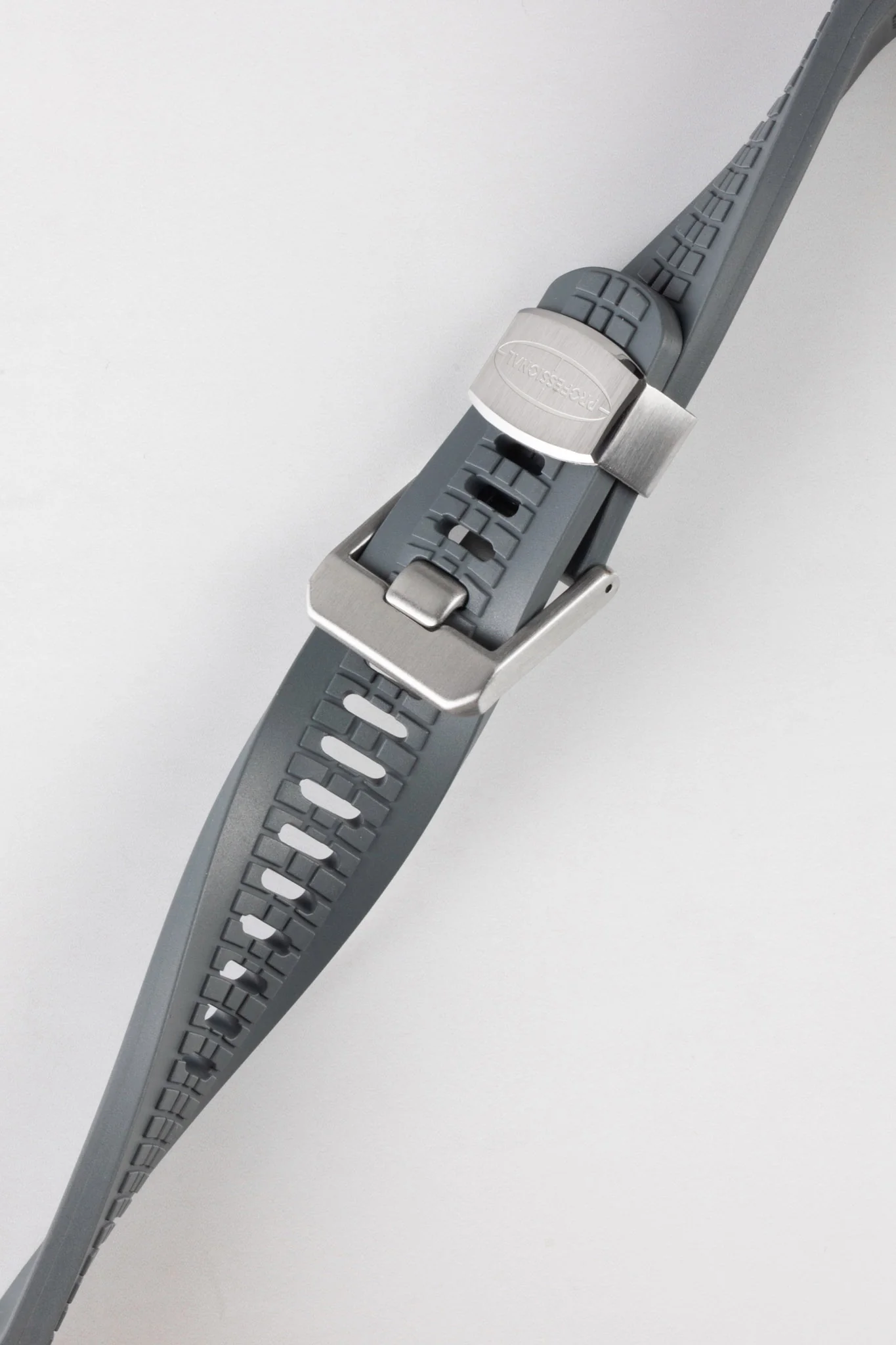 CRAFTER BLUE CB11 'Aquanaut' Rubber Watch Strap for Seiko 5 Sports Series – GREY - Image 3