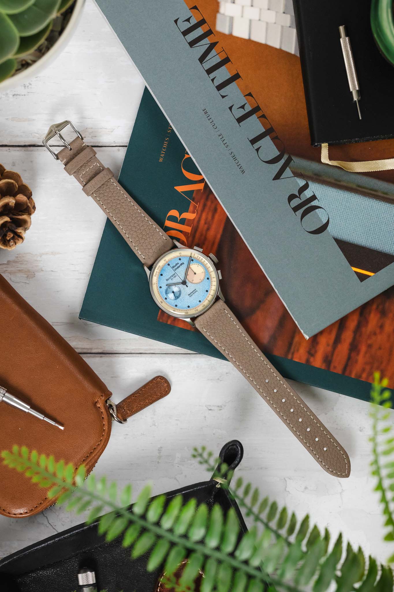 Hirsch BOLOGNA Quick-Release French-Style Textured Leather Watch Strap in TAUPE - Image 14