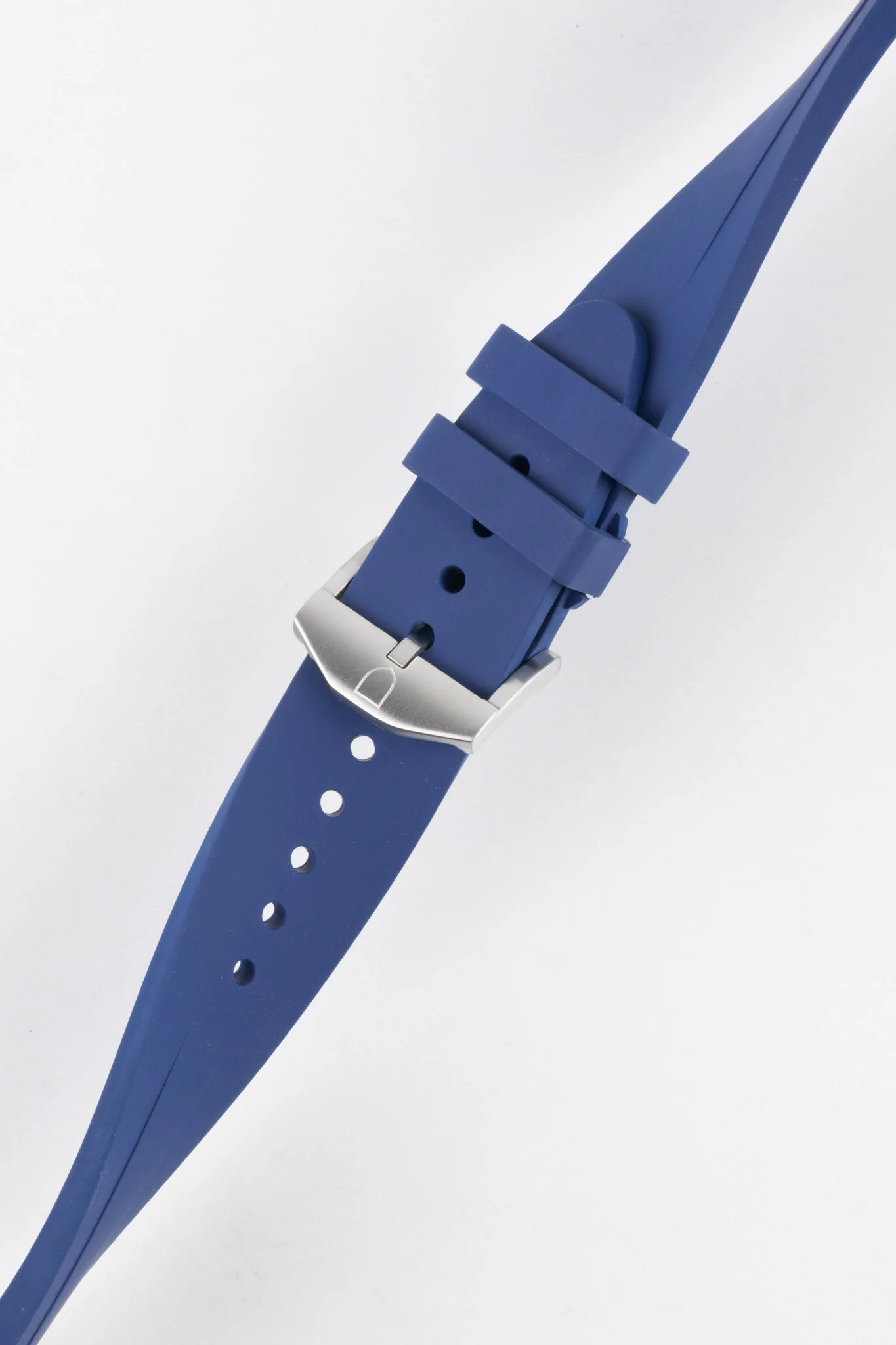 VANGUARD Curved-End Integrated Rubber Watch Strap for Omega Seamaster / Railmaster in BLUE - Image 5
